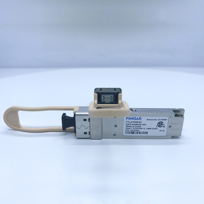 Приемопередатчик FTL410QE4C 40BASE-SR4 QSFP+ Gen4 оптически для проламывания до 4 локальной сети x 10GBASE-SR