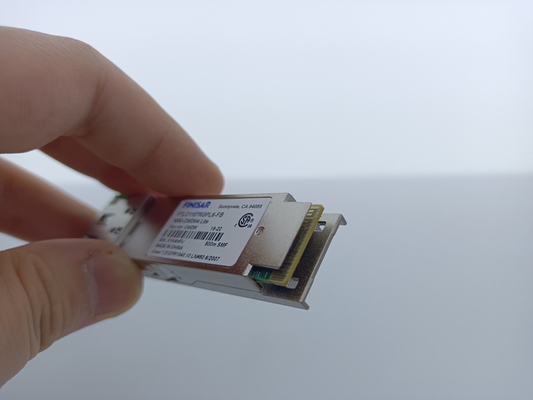 Первоначальные применения Finisar FTLC1157RGPL6-FB 2km 100G CWDM4 QSFP28 с FEC