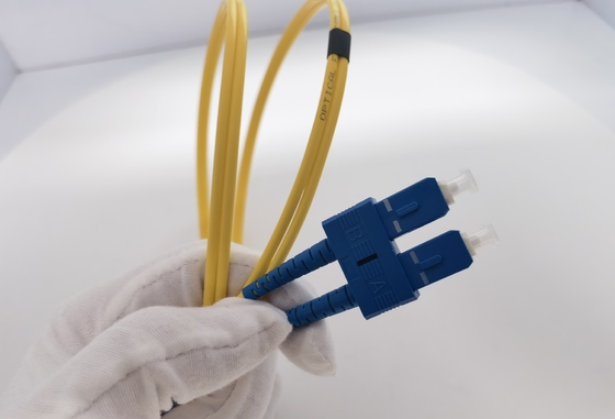 LC UPC к PVC 3.0mm одиночного режима кабеля OS2 заплаты волокна LC UPC двухшпиндельному 1m